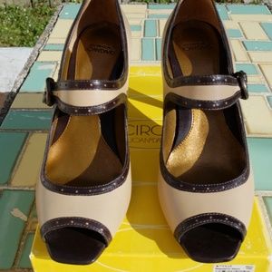 NIB Circa Joan & David